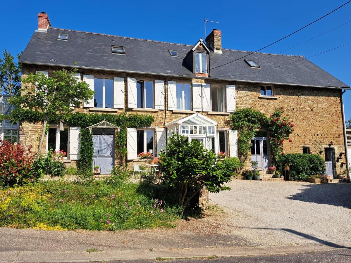 La Paix, Gite Bucolique En Normandie Conde-sur-Noireau Экстерьер фото